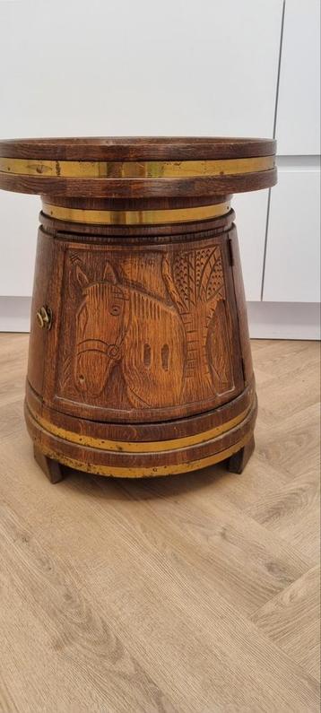 Drank kastje kast mancave bar antiek meubel  beschikbaar voor biedingen