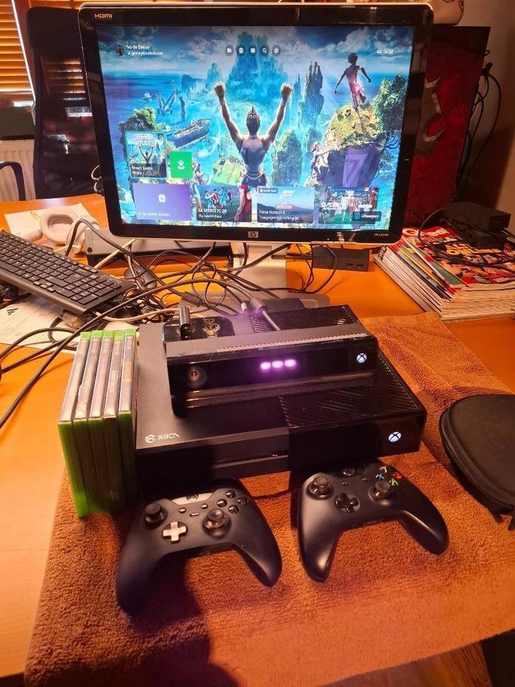 Xbox One compleet met Kinect, Elite Controller & games, Spelcomputers en Games, Spelcomputers | Xbox | Accessoires, Gebruikt, Xbox Original