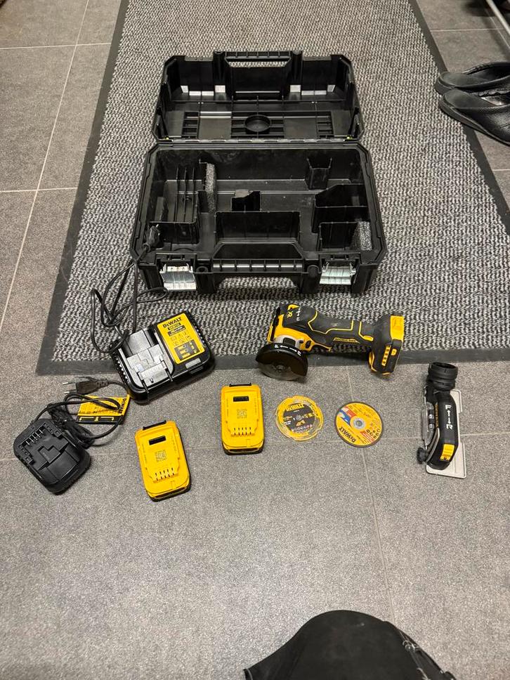 DeWalt Mini Slijper - Compact en Krachtig!, Doe-het-zelf en Verbouw, Gereedschap | Slijpmachines, Zo goed als nieuw, Haakse handslijpmachine