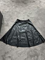 Rok leerlook zwart A-lijn model mt M, Maat 38/40 (M), Zwart, Ophalen of Verzenden, Zo goed als nieuw