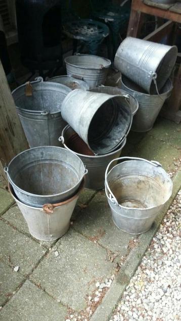 Zinken emmer en gieter vanaf 10,- per stuk  beschikbaar voor biedingen