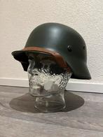 Repro m35 stahlhelm ww2, Verzamelen, Militaria | Tweede Wereldoorlog, Ophalen of Verzenden, Landmacht, Duitsland, Helm of Baret