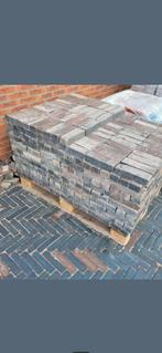 Nieuwe gebakken waaltjes - 600 stuks sierbestrating, Ophalen of Verzenden