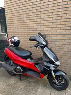 Gilera runner VXR 200 motorscooter, Fietsen en Brommers, Scooters | Piaggio, Ophalen of Verzenden, Zo goed als nieuw, Benzine