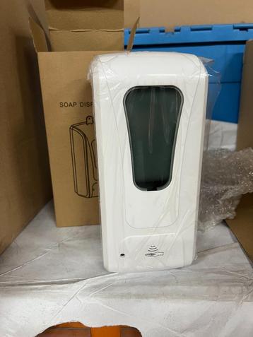 Zeep en desinfectie dispenser kunststof contactloos desinfet beschikbaar voor biedingen