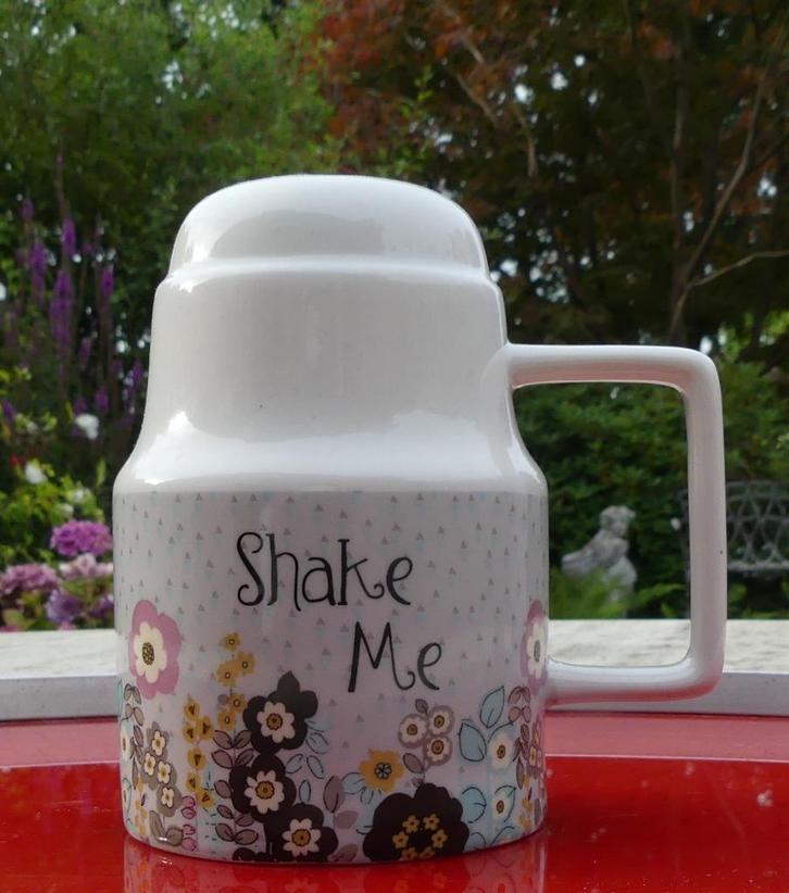 Katie Alice SHAKE ME Poeder Suiker / Bloem / Meel Strooier, Huis en Inrichting, Keuken | Servies, Nieuw, Overige typen, Overige stijlen