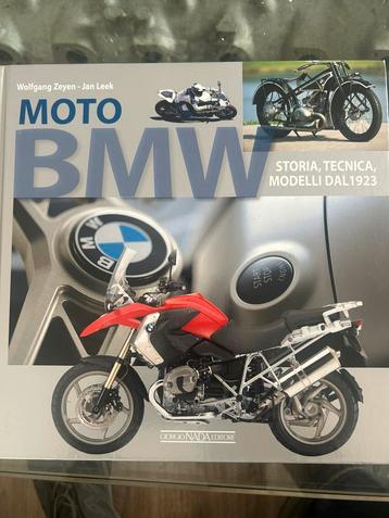 BMW  motorfietsen boek sinds 1923 beschikbaar voor biedingen