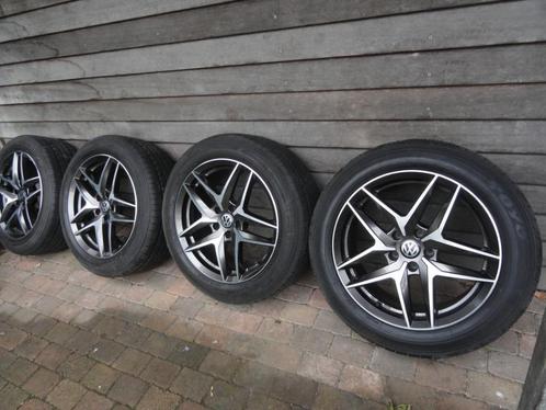 Volkswagen Tiguan alu velgen met zomerbanden 18 inch, Auto-onderdelen, Banden en Velgen, Banden en Velgen, Zomerbanden, 18 inch
