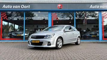 Opel Astra GTC Clima,,Navi,,Cruise Controle ! SPORT ! beschikbaar voor biedingen