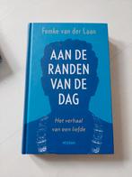 Femke van der Laan - Aan de randen van de dag, Ophalen of Verzenden, Zo goed als nieuw, Femke van der Laan
