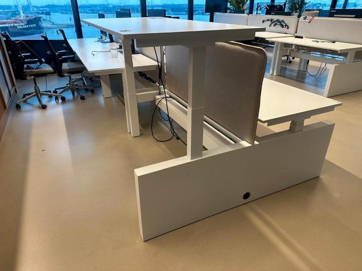 Voortman Elektrische zit-sta duo-bureau 160x80, 12 stuks, Huis en Inrichting, Bureaus, Gebruikt, Bureau, Elektrisch, In hoogte verstelbaar