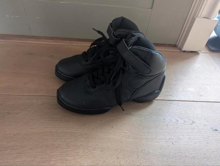 Papillon Dansschoenen Maat 38- Zo Goed Als Nieuw, Kleding | Dames, Schoenen, Zo goed als nieuw, Dansschoenen, Zwart, Ophalen of Verzenden