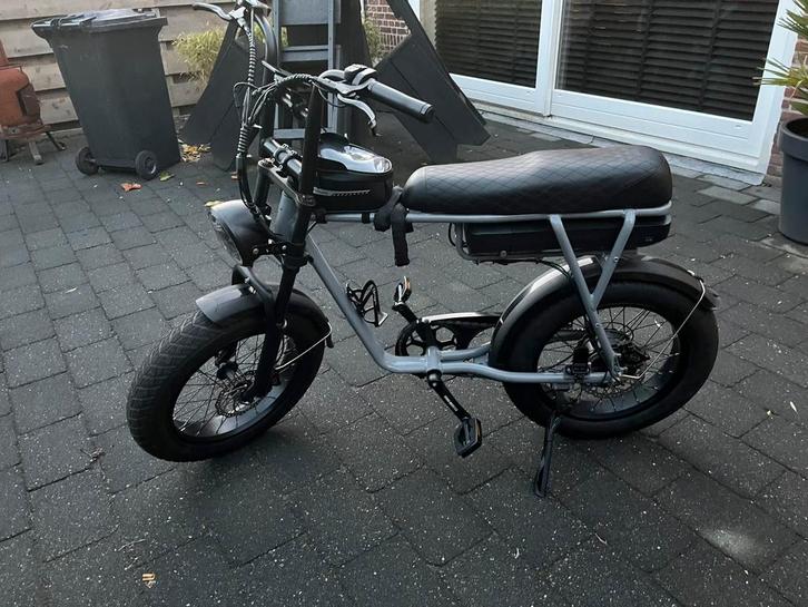 Fatbike EB2/4 zgan met 350km, alarm, slot etc, Fietsen en Brommers, Elektrische fietsen, Zo goed als nieuw, Overige merken, 59 cm of meer