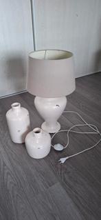 Te koop lamp en 2 vazen vintage look., Huis en Inrichting, Lampen | Lampenkappen, Ophalen, Zo goed als nieuw, Rond, Minder dan 25 cm