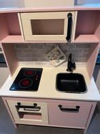 Speelgoedkeuken met gebruikersporen, Ophalen, Gebruikt, Hout, Speelkeuken