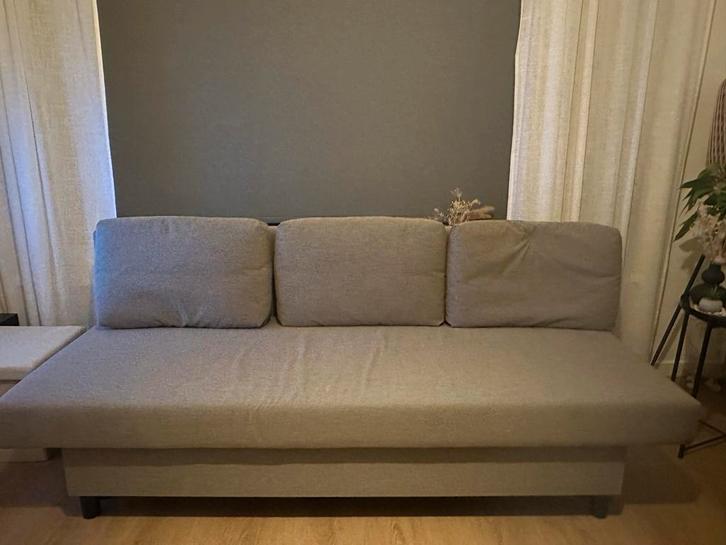 3-seat sofa-bed, Knisa grey-beige - Zo goed als nieuw!, Huis en Inrichting, Banken | Sofa's en Chaises Longues, Zo goed als nieuw