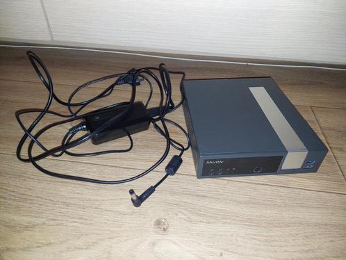 Shuttle DX30, Computers en Software, Desktop Pc's, Zo goed als nieuw, 2 tot 3 Ghz, SSD, 8 GB, Ophalen of Verzenden