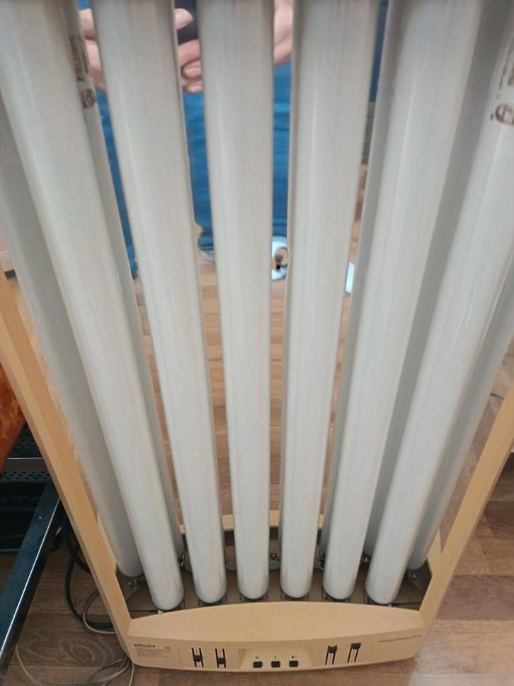 Philips HP 3127F Gezichtsbruiner, Witgoed en Apparatuur, Zonnebanken en Gezichtsbruiners, Gebruikt, Gezichtsbruiner, Minder dan 10 lampen