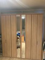 Gratis afhalen: Grote kledingkast, Ophalen, Met deur(en), Gebruikt, 200 cm of meer