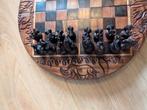Afrikaans Schaakbord - Handgemaakt Hout met de big five, Een of twee spelers, Ophalen of Verzenden, Gebruikt, Handgemaakt