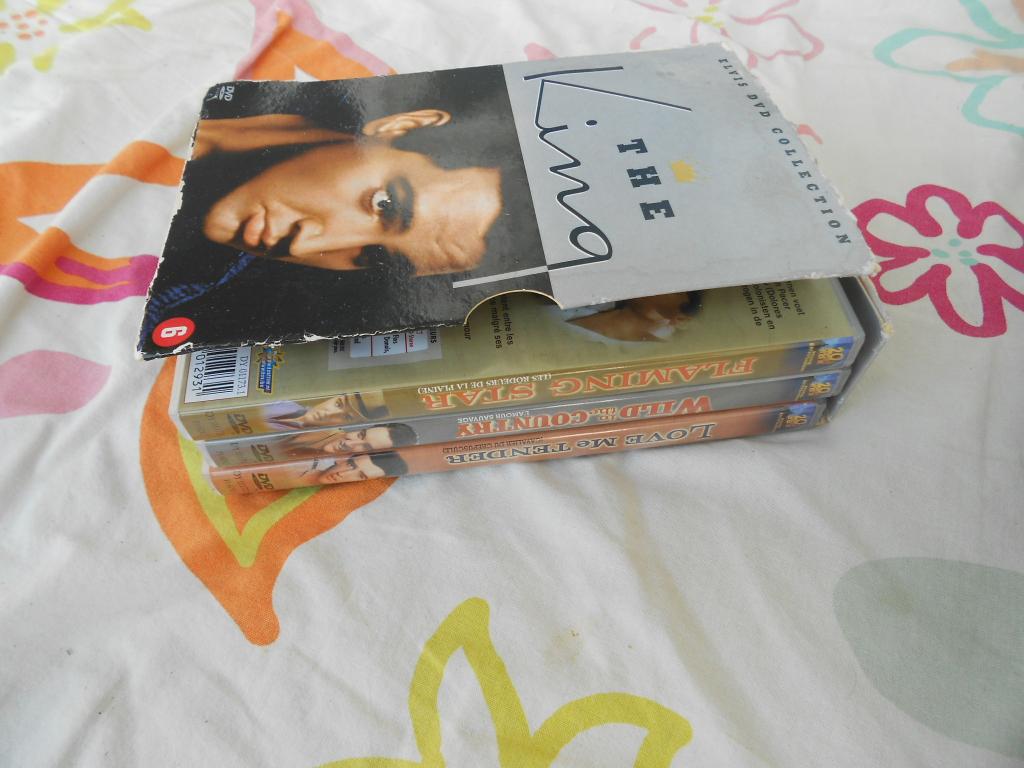 Dvd box (3 dvd films)elvis collection the king, gebruikt., Alle leeftijden, Ophalen, Gebruikt, Komedie