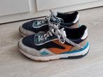 Mt. 38 Izgst! Stoere gympen, Ophalen of Verzenden, Zo goed als nieuw, Sneakers of Gympen