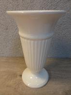 Wedgewood vaas, Huis en Inrichting, Woonaccessoires | Vazen, Overige materialen, Gebruikt, Overige kleuren, Ophalen of Verzenden