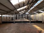 Voerwand | Groepshuisvesting | Schuifdeur | Voerplek | 13, Weidegang, 4 paarden of pony's of meer