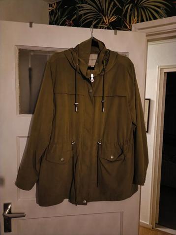 Zomerjas only carmakoma maar M 46/48 nieuw olive groen beschikbaar voor biedingen