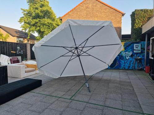 Kwalitatieve witte parasol van 360cm, Tuin en Terras, Parasols, Zo goed als nieuw, Ophalen