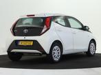 Toyota Aygo 1.0 VVT-i x-play (bj 2020), Auto's, Toyota, Voorwielaandrijving, 12 maanden, Stof, Gebruikt