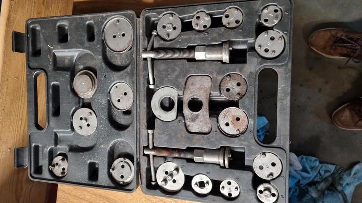 Handmatige remzuiger terugstelset, Auto diversen, Autogereedschap, Zo goed als nieuw, Ophalen of Verzenden