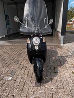 Sym mio 50, Fietsen en Brommers, Scooters | SYM, Maximaal 45 km/u, Zo goed als nieuw, Benzine, 50 cc