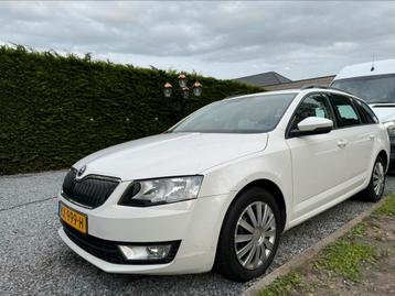 Skoda Octavia 1.4 TSI 81KW Combi CNG 2016 Wit 