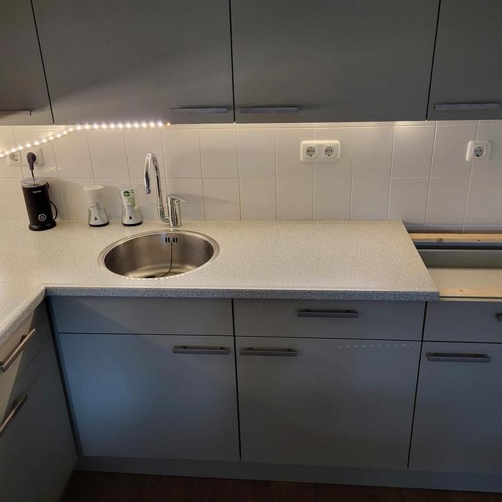 Aanrechtblad gebruikt, in 3 delen. ZONDER kookplaat., Huis en Inrichting, Keuken | Keukenelementen, Zo goed als nieuw, Minder dan 100 cm