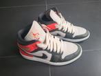 Nike air jordan beige/bruin/fel roze maat 38,5 NIEUW, Kleding | Dames, Schoenen, Ophalen of Verzenden, Nieuw, Beige, Sneakers of Gympen
