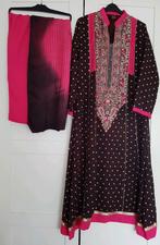 Bruin roze 3 delige indiase Marokkaanse jurk broek geborduur, Ophalen of Verzenden, Nieuw, Maat 38/40 (M), Bruin