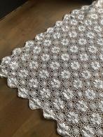 Sprei katoen vintage Wolwit gehaakt 25€, Ophalen