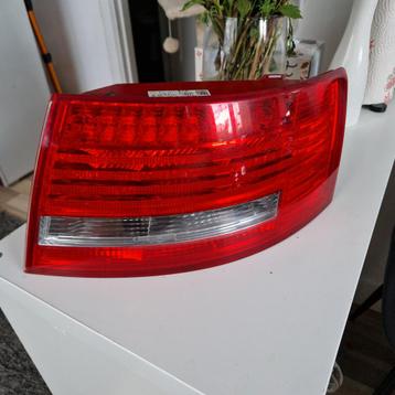 Audi A6 C6 Achterlicht Rechts LED beschikbaar voor biedingen