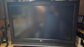 LG tv hdmi  beschikbaar voor biedingen