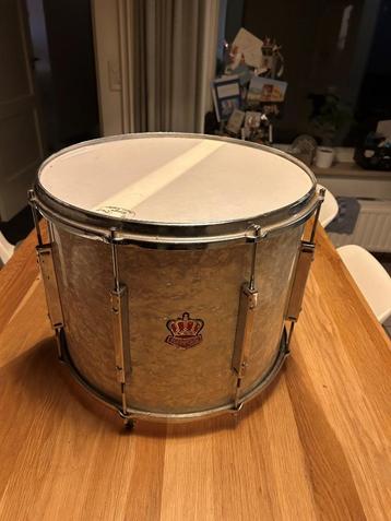 Kings drum beschikbaar voor biedingen