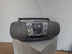 vintage sony draagbare radio cd en cassettespeler, Audio, Tv en Foto, Cd-spelers, Ophalen of Verzenden, Sony, Met radio