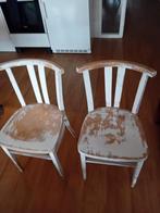 Mooie houten stoeltjes, Twee, Gebruikt, Bruin, Hout