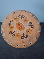 vintage hoge kruk plantentafel jaren 70 retro brocante, Huis en Inrichting, Krukjes, Ophalen of Verzenden, Gebruikt, Hout