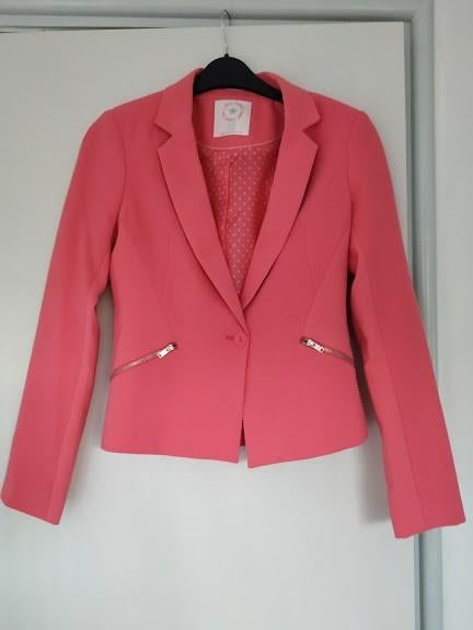 Bershka dames blazer koraal roze met rits zak motieven, Zo goed als nieuw, Jasje, Roze, Maat 34 (XS) of kleiner