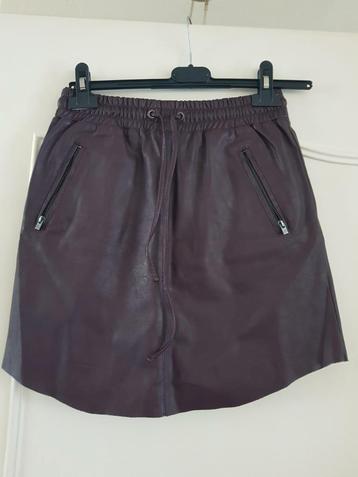 @ Bordeaux rode leatherlook rok met zakken maat s beschikbaar voor biedingen
