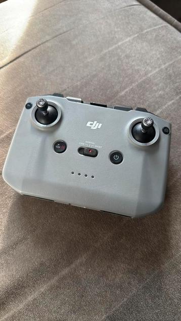 Dji mini 2 afstandsbediening beschikbaar voor biedingen