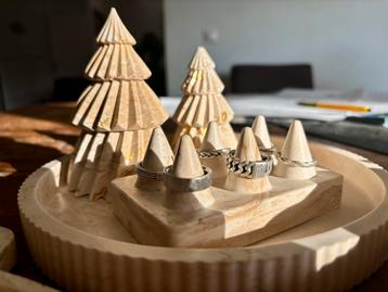 Handgemaakte sieraden / ring houder of organizer beschikbaar voor biedingen