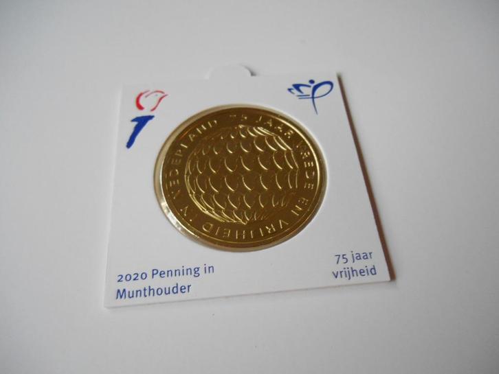 75 jaar vrijheid penning in officiële munthouder 2020, Postzegels en Munten, Penningen en Medailles, Overige materialen, Nederland