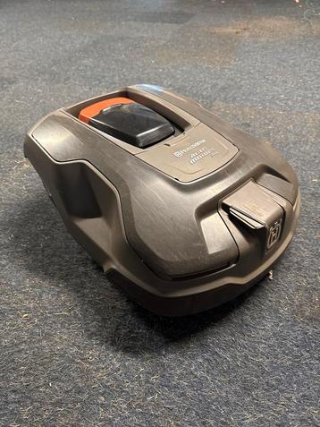 Husqvarna Automower 315x Robotmaaier 1600m2 gras beschikbaar voor biedingen